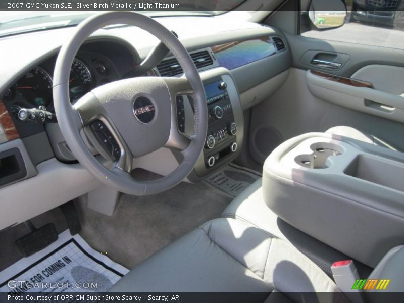 Silver Birch Metallic / Light Titanium 2007 GMC Yukon SLE