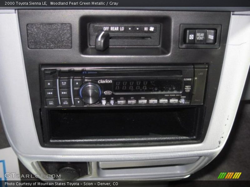 Woodland Pearl Green Metallic / Gray 2000 Toyota Sienna LE