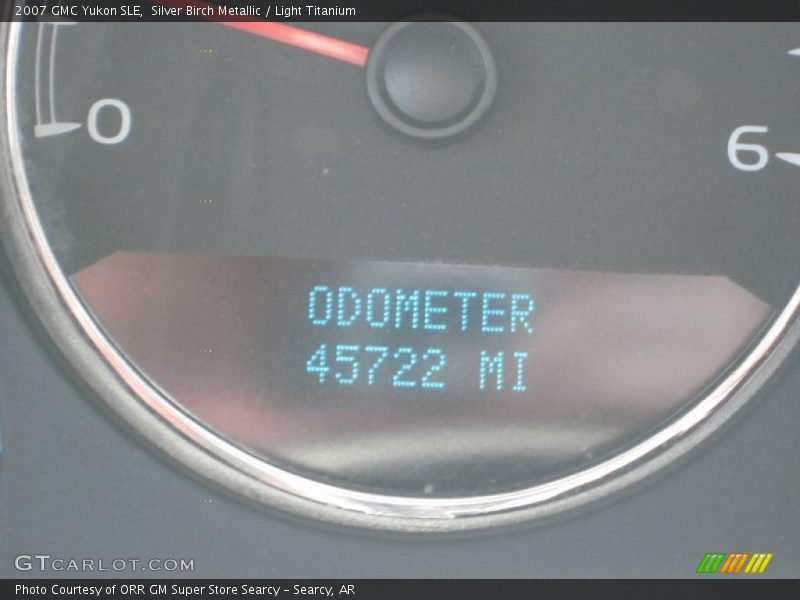 Silver Birch Metallic / Light Titanium 2007 GMC Yukon SLE
