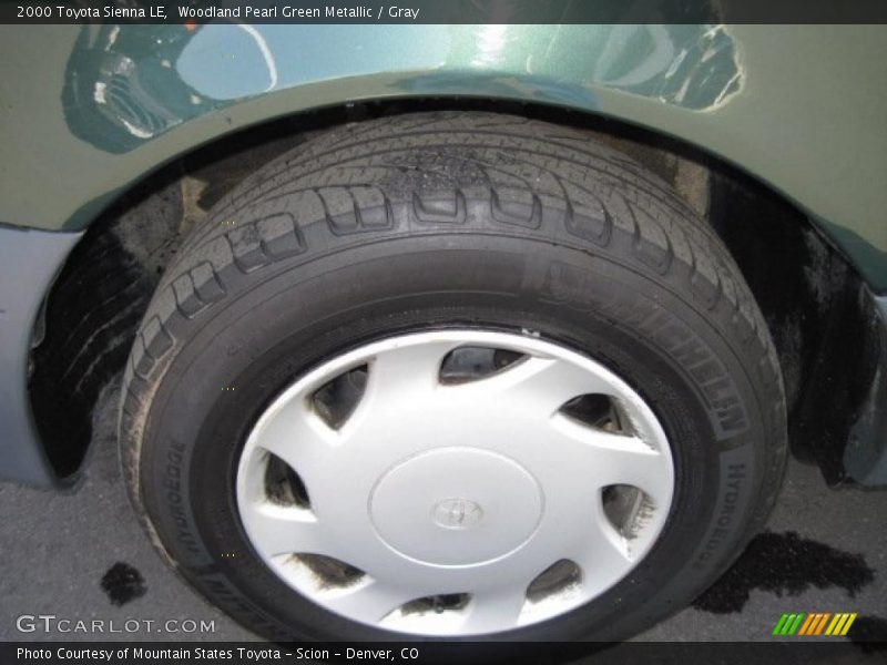 Woodland Pearl Green Metallic / Gray 2000 Toyota Sienna LE