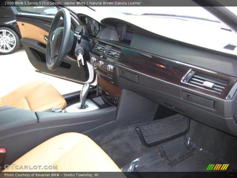 Alpine White / Natural Brown Dakota Leather 2008 BMW 5 Series 535xi Sedan