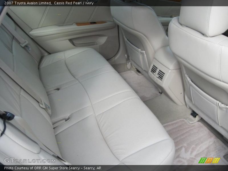 Cassis Red Pearl / Ivory 2007 Toyota Avalon Limited