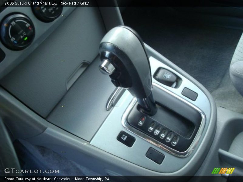 Racy Red / Gray 2005 Suzuki Grand Vitara LX