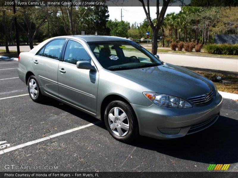 Mineral Green Opal / Stone Gray 2006 Toyota Camry LE