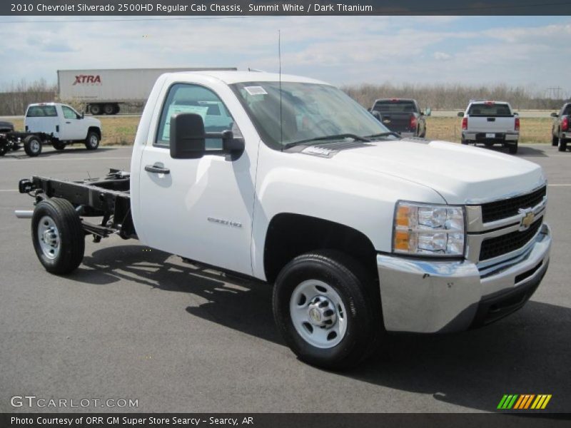 Summit White / Dark Titanium 2010 Chevrolet Silverado 2500HD Regular Cab Chassis