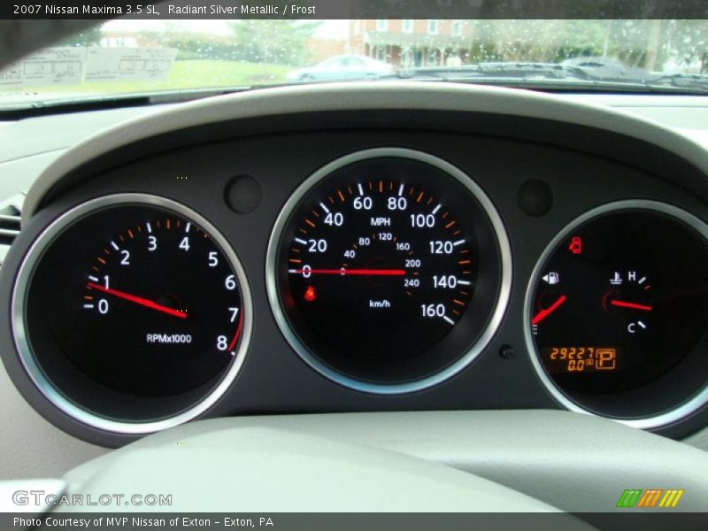 Radiant Silver Metallic / Frost 2007 Nissan Maxima 3.5 SL