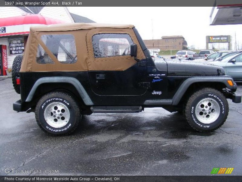 Black / Tan 1997 Jeep Wrangler Sport 4x4