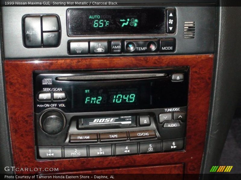 Sterling Mist Metallic / Charcoal Black 1999 Nissan Maxima GLE