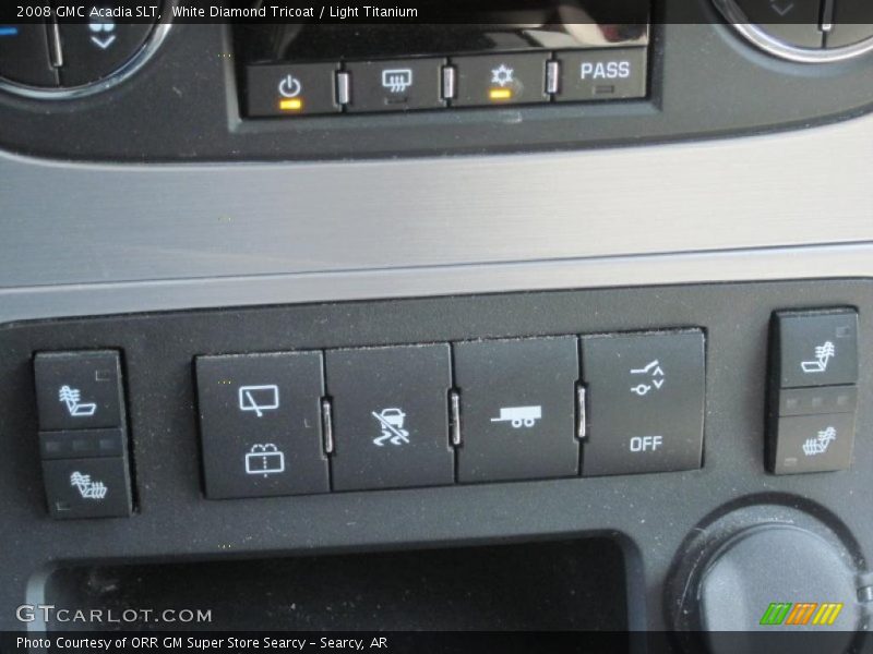 White Diamond Tricoat / Light Titanium 2008 GMC Acadia SLT