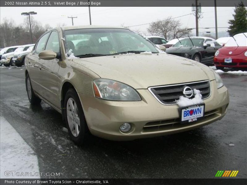 Velvet Beige / Blond Beige 2002 Nissan Altima 2.5 S