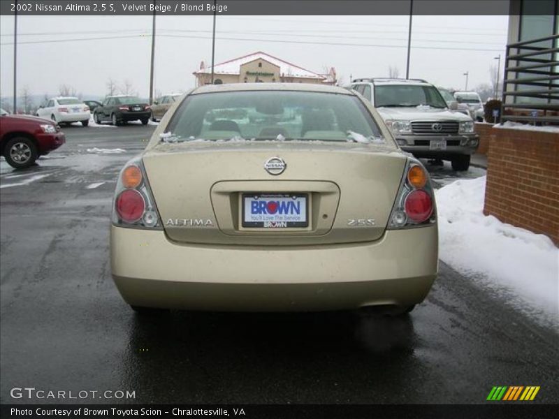 Velvet Beige / Blond Beige 2002 Nissan Altima 2.5 S
