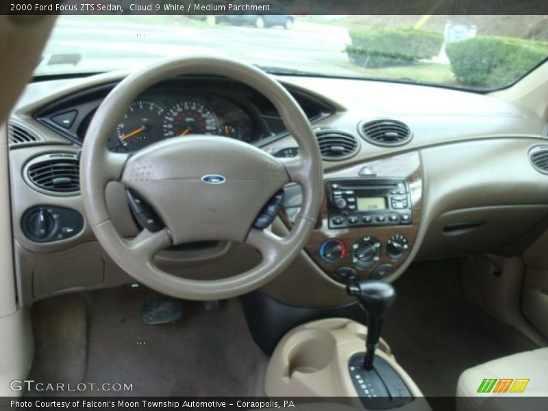 Cloud 9 White / Medium Parchment 2000 Ford Focus ZTS Sedan