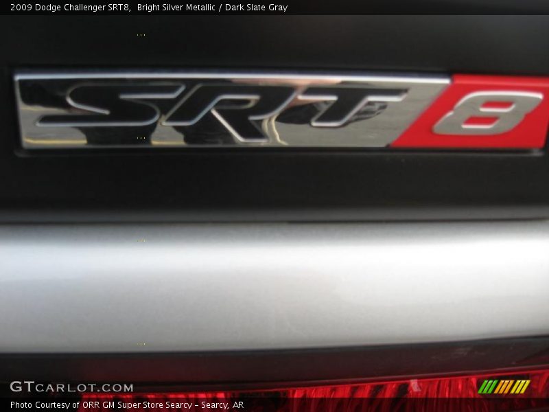 Bright Silver Metallic / Dark Slate Gray 2009 Dodge Challenger SRT8