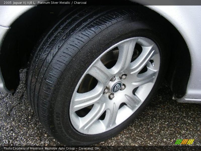 Platinum Silver Metallic / Charcoal 2005 Jaguar XJ XJ8 L
