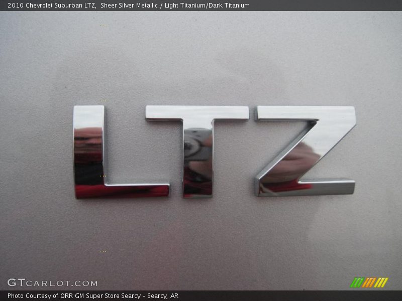 Sheer Silver Metallic / Light Titanium/Dark Titanium 2010 Chevrolet Suburban LTZ
