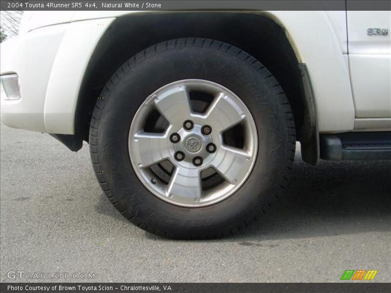 Natural White / Stone 2004 Toyota 4Runner SR5 4x4