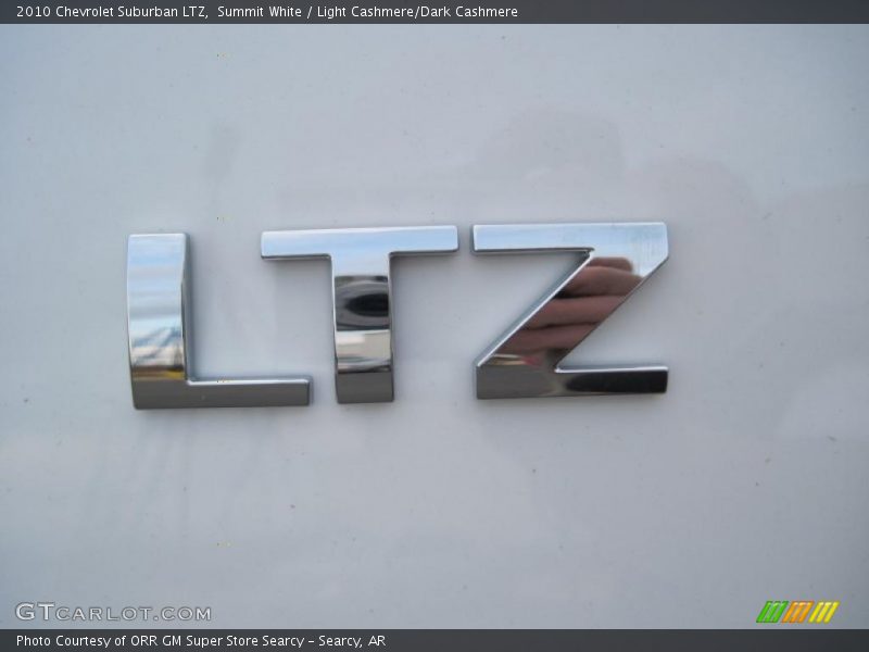 Summit White / Light Cashmere/Dark Cashmere 2010 Chevrolet Suburban LTZ