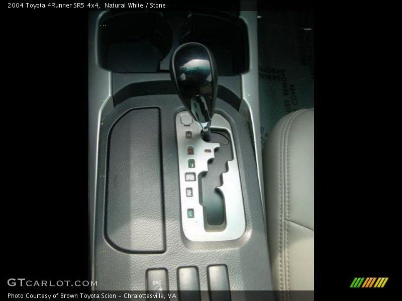 Natural White / Stone 2004 Toyota 4Runner SR5 4x4