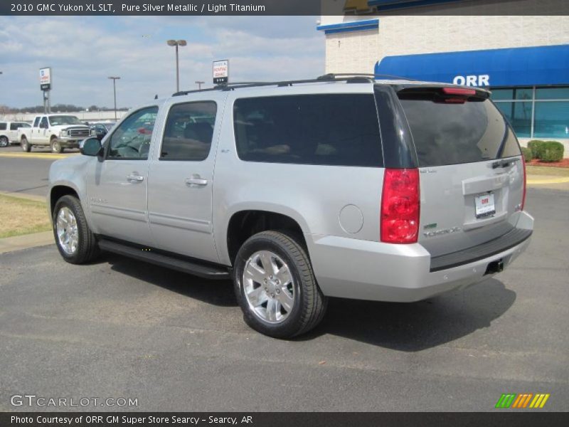 Pure Silver Metallic / Light Titanium 2010 GMC Yukon XL SLT