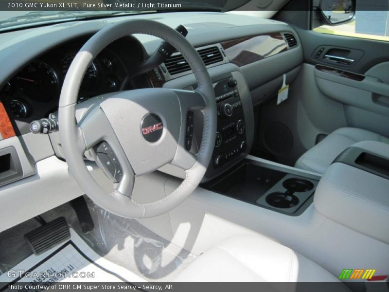 Pure Silver Metallic / Light Titanium 2010 GMC Yukon XL SLT