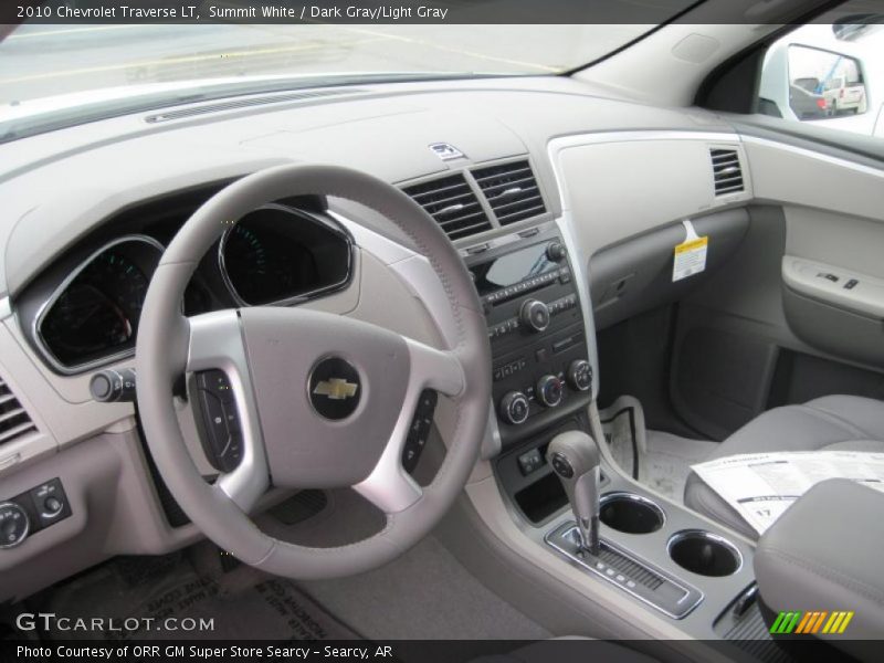Summit White / Dark Gray/Light Gray 2010 Chevrolet Traverse LT