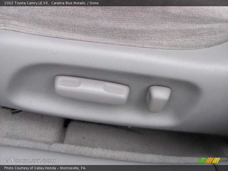 Catalina Blue Metallic / Stone 2002 Toyota Camry LE V6