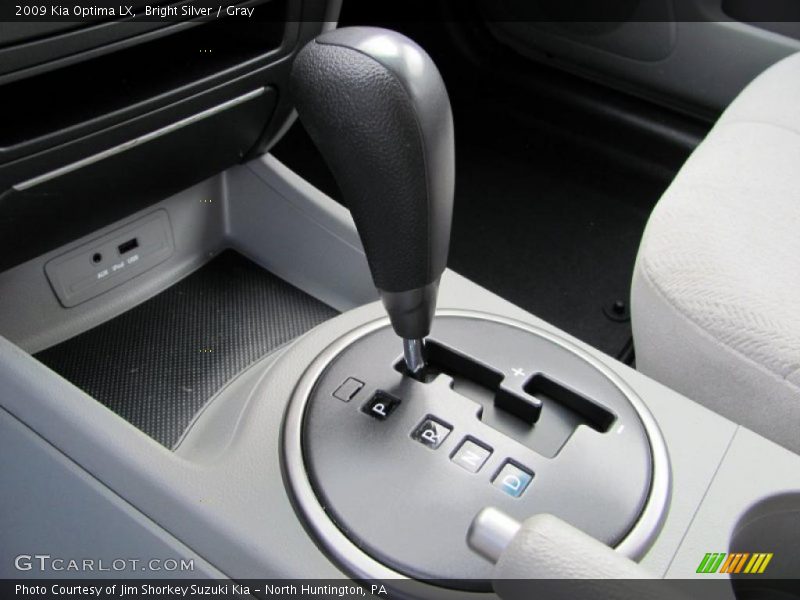 Bright Silver / Gray 2009 Kia Optima LX