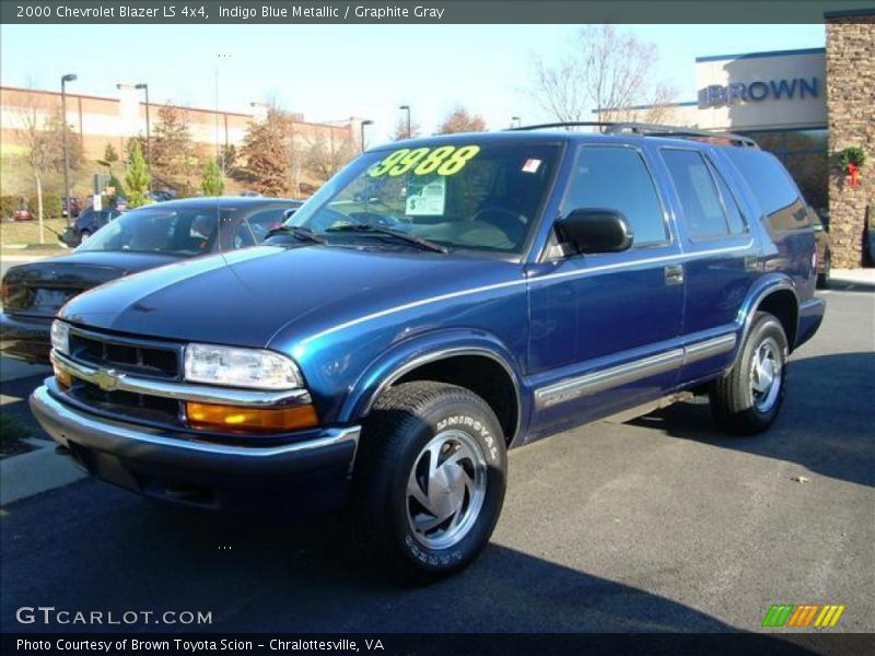 Indigo Blue Metallic / Graphite Gray 2000 Chevrolet Blazer LS 4x4