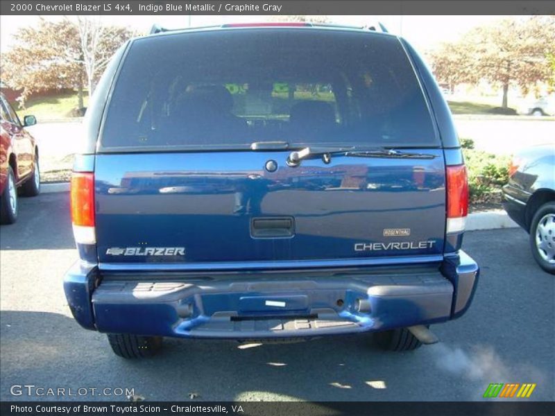 Indigo Blue Metallic / Graphite Gray 2000 Chevrolet Blazer LS 4x4