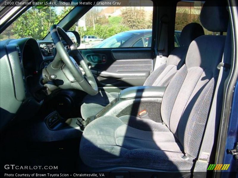 Indigo Blue Metallic / Graphite Gray 2000 Chevrolet Blazer LS 4x4