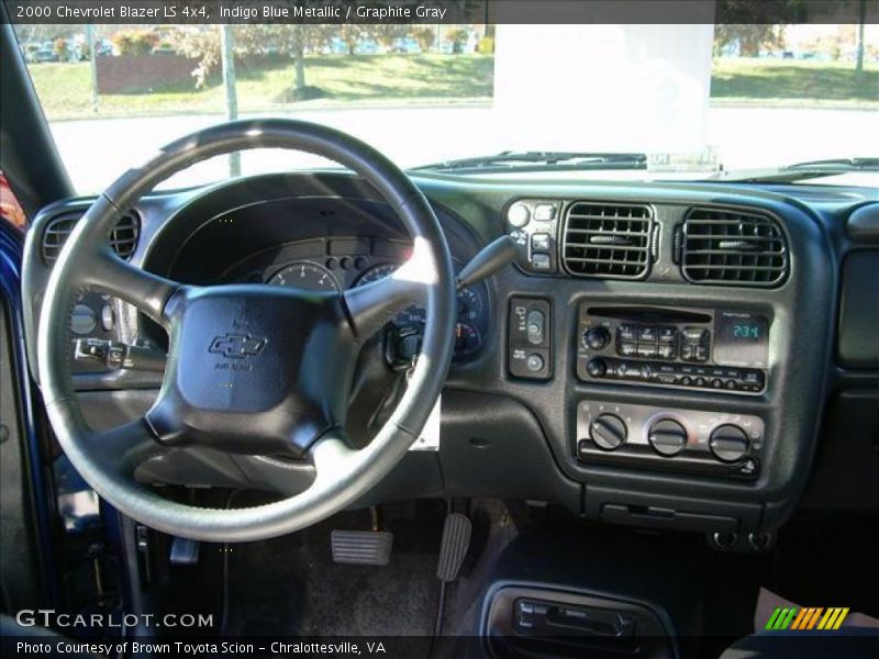Indigo Blue Metallic / Graphite Gray 2000 Chevrolet Blazer LS 4x4