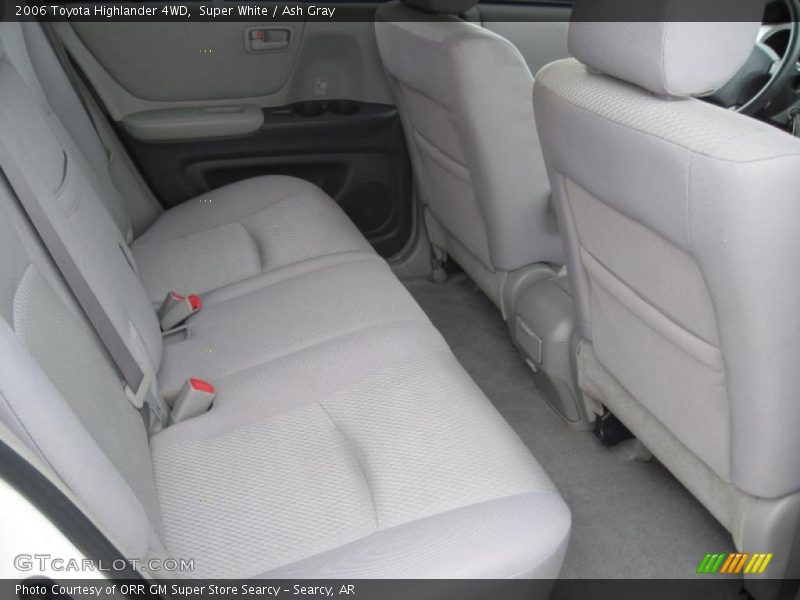 Super White / Ash Gray 2006 Toyota Highlander 4WD