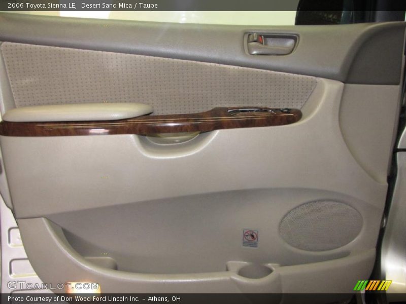 Desert Sand Mica / Taupe 2006 Toyota Sienna LE