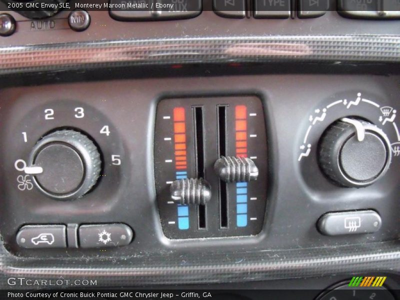 Monterey Maroon Metallic / Ebony 2005 GMC Envoy SLE