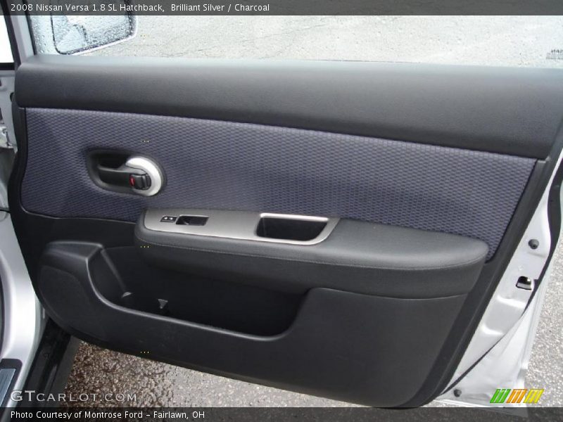 Brilliant Silver / Charcoal 2008 Nissan Versa 1.8 SL Hatchback
