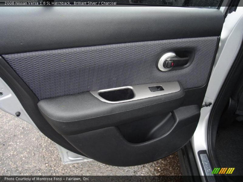Brilliant Silver / Charcoal 2008 Nissan Versa 1.8 SL Hatchback