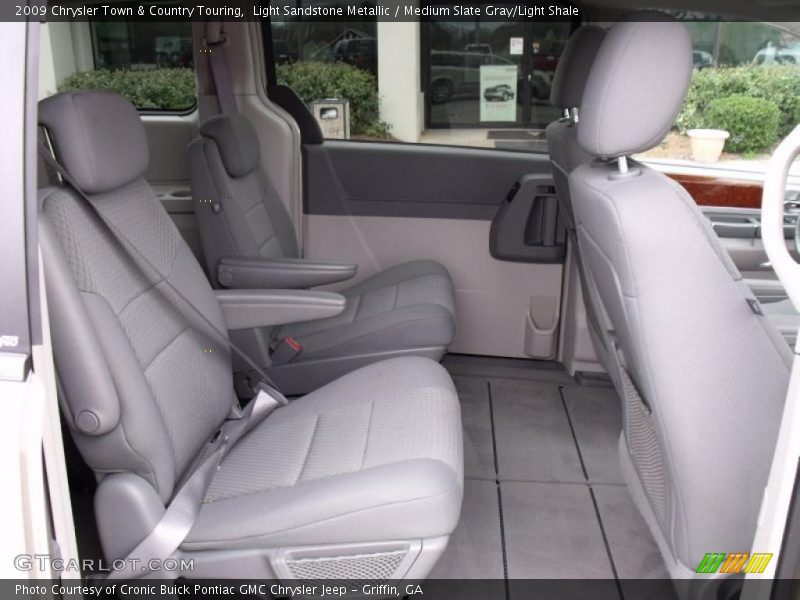 Light Sandstone Metallic / Medium Slate Gray/Light Shale 2009 Chrysler Town & Country Touring