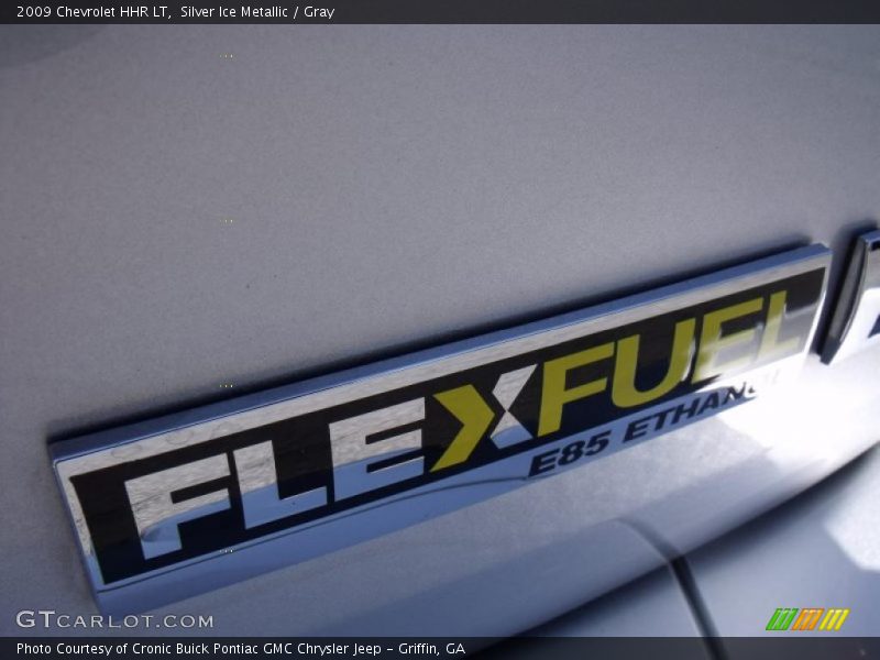 Silver Ice Metallic / Gray 2009 Chevrolet HHR LT