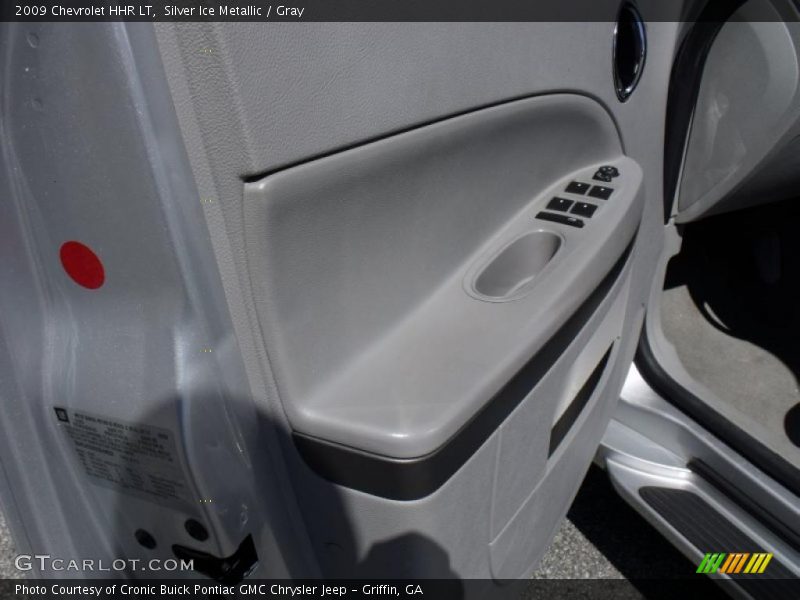 Silver Ice Metallic / Gray 2009 Chevrolet HHR LT