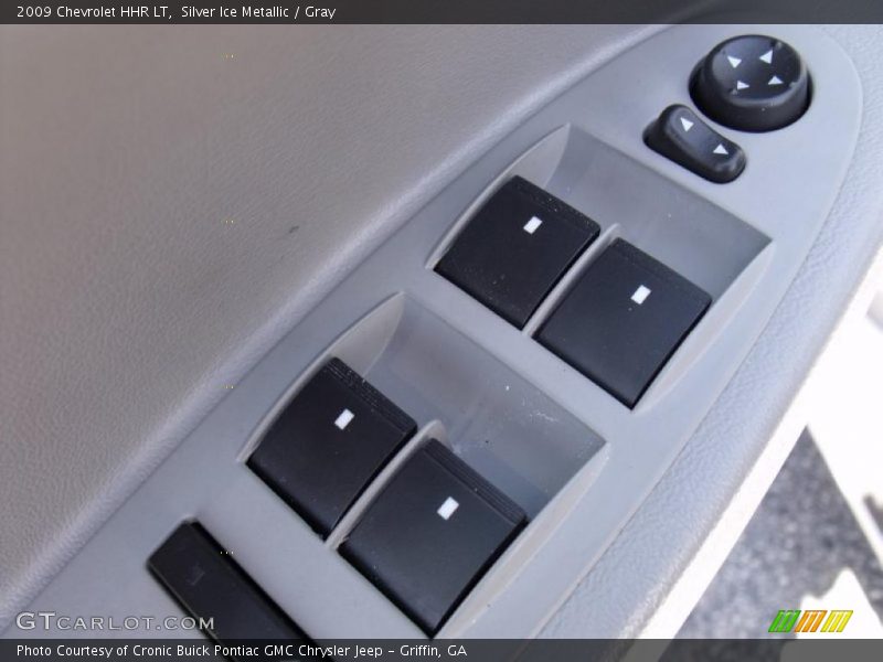 Silver Ice Metallic / Gray 2009 Chevrolet HHR LT