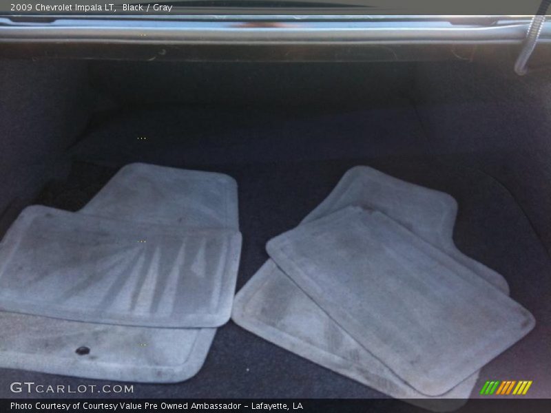 Black / Gray 2009 Chevrolet Impala LT