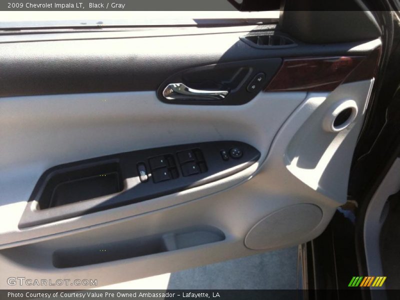 Black / Gray 2009 Chevrolet Impala LT