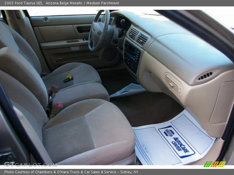 Arizona Beige Metallic / Medium Parchment 2003 Ford Taurus SES