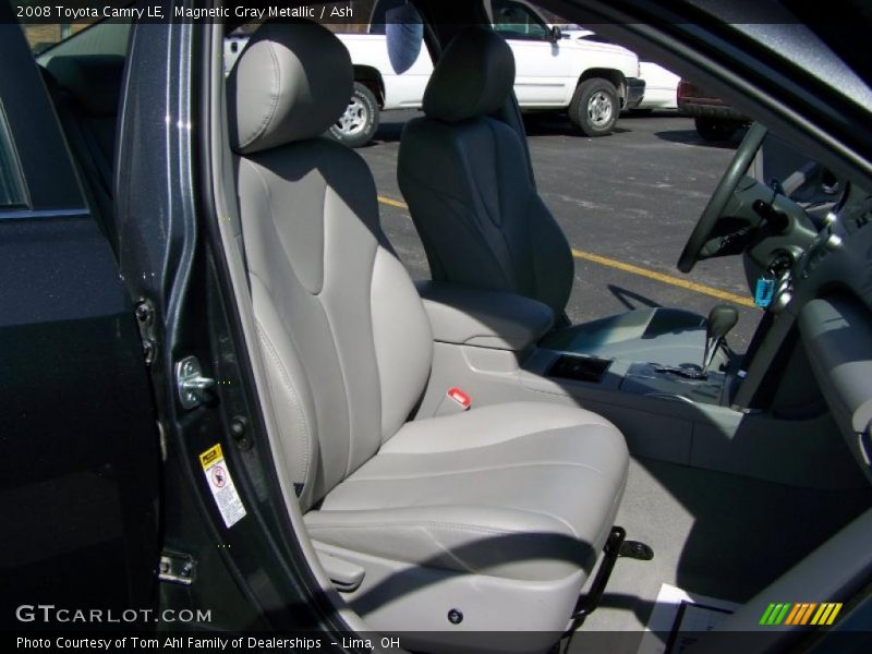 Magnetic Gray Metallic / Ash 2008 Toyota Camry LE