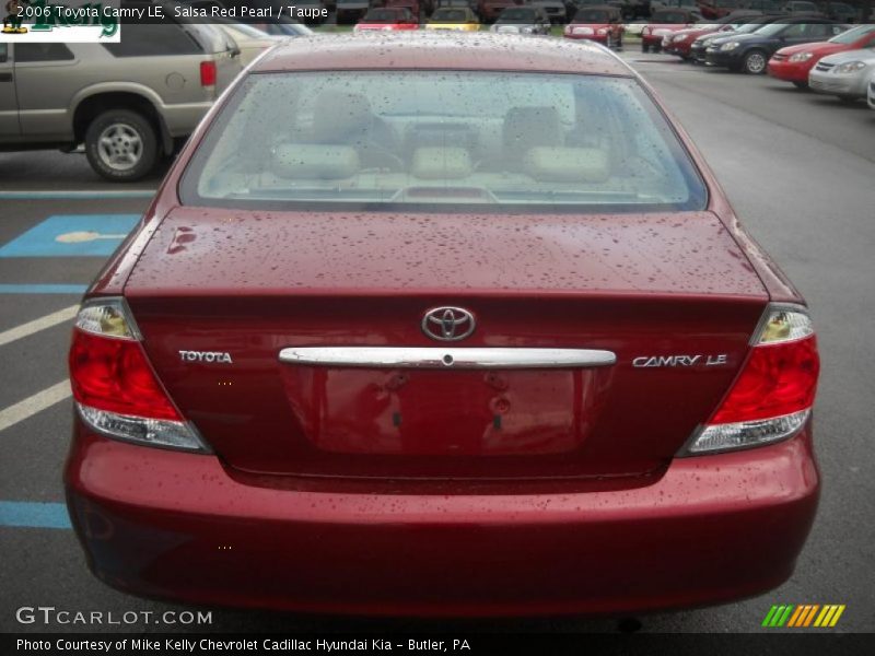 Salsa Red Pearl / Taupe 2006 Toyota Camry LE