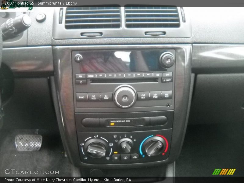 Summit White / Ebony 2007 Pontiac G5