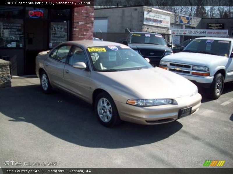 Sandstone / Neutral 2001 Oldsmobile Intrigue GL