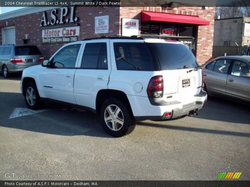 Summit White / Dark Pewter 2004 Chevrolet TrailBlazer LS 4x4