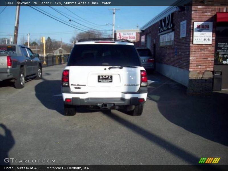 Summit White / Dark Pewter 2004 Chevrolet TrailBlazer LS 4x4