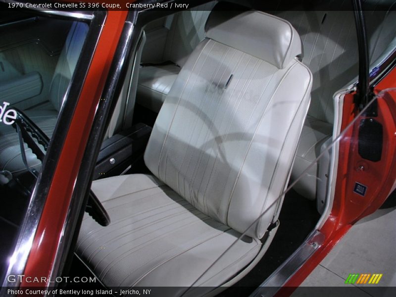Cranberry Red / Ivory 1970 Chevrolet Chevelle SS 396 Coupe